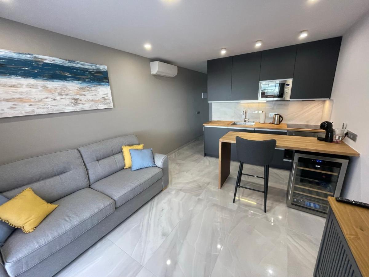 Luxury Diamond - Ocean View, Big Terraces, Air Con, Wifi Leilighet Los Cristianos  Eksteriør bilde