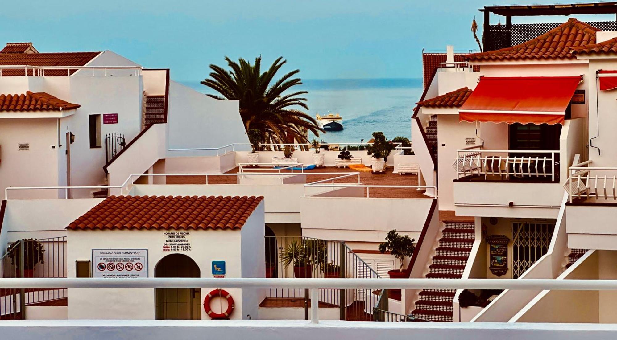 Luxury Diamond - Ocean View, Big Terraces, Air Con, Wifi Leilighet Los Cristianos  Eksteriør bilde