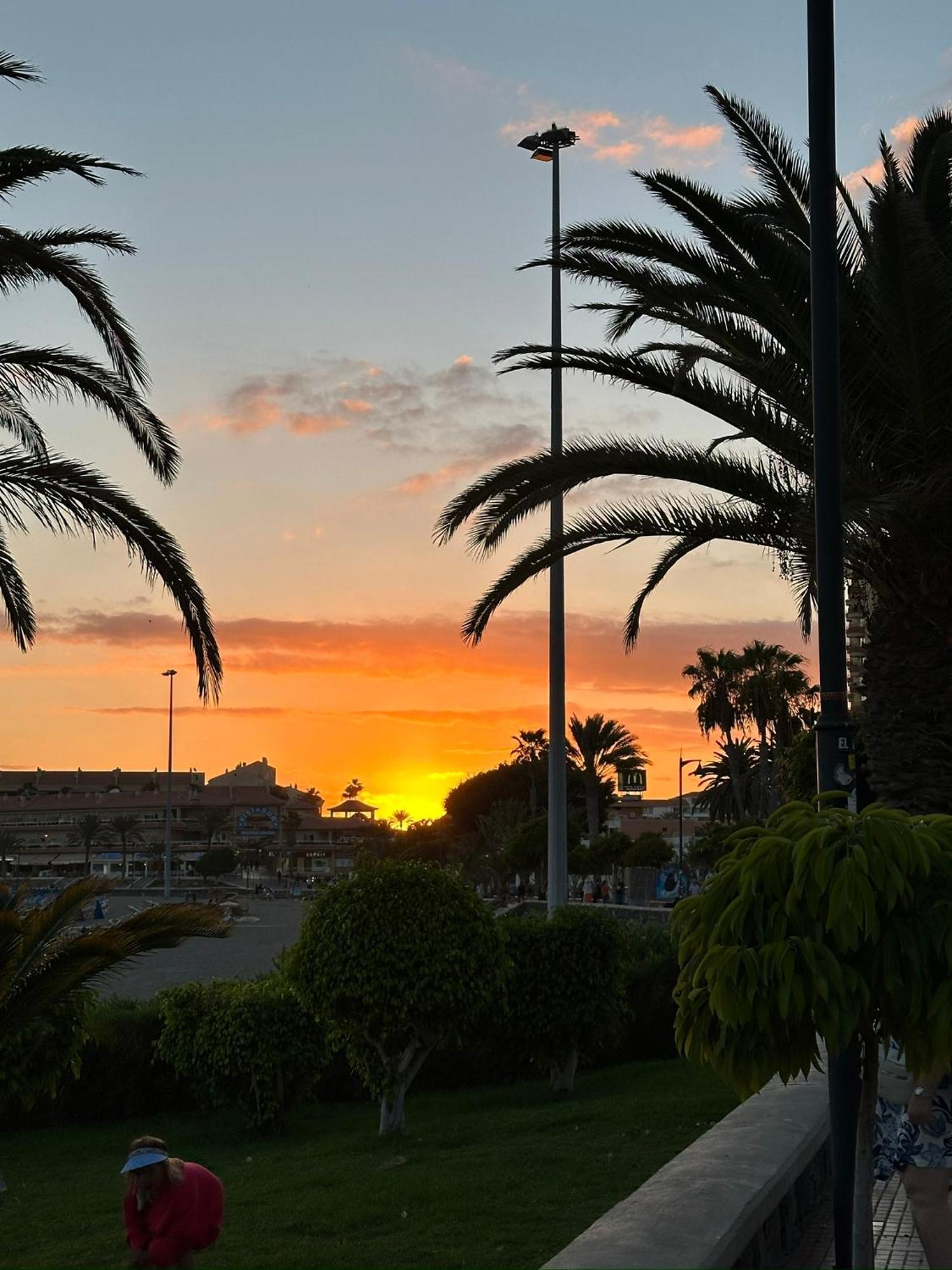 Luxury Diamond - Ocean View, Big Terraces, Air Con, Wifi Leilighet Los Cristianos  Eksteriør bilde